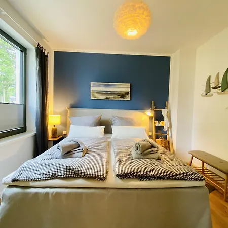 Apartment Strandkorb & Mee H R Parkvillen Carlota Und Candela Baabe
