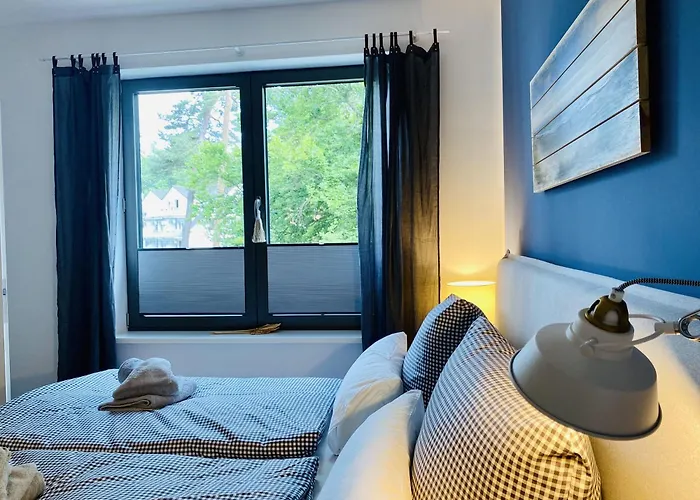 Strandkorb&mee H R Parkvillen Carlota Und Candela * Baabe