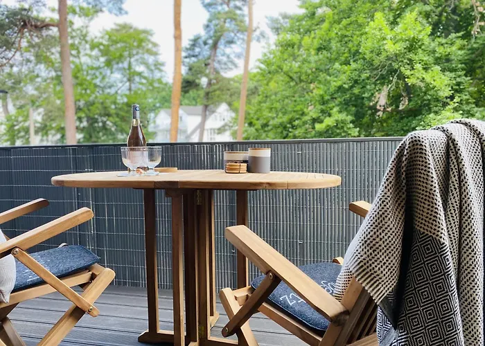 Strandkorb&mee H R Parkvillen Carlota Und Candela * Baabe